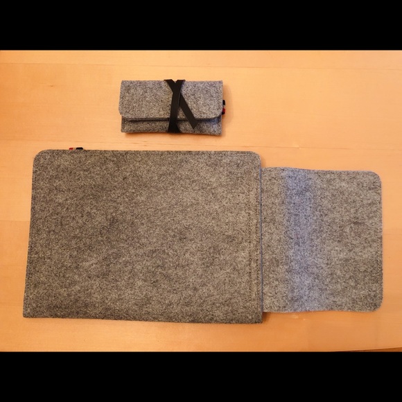 MacBook Pro case - Picture 2 of 2